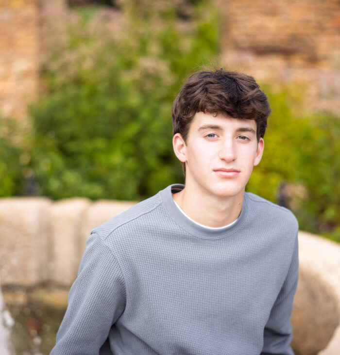 Senior photos in Carmel scheduled during peak outdoor season